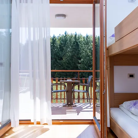 Ekoturizem Hudicevec 4* Postojna