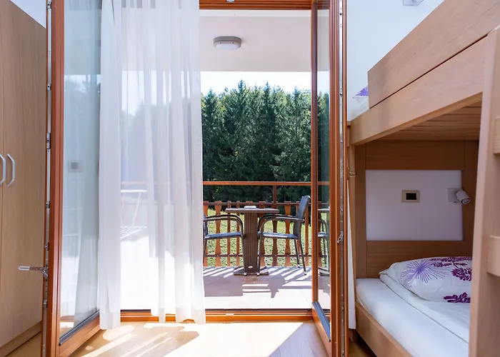 Ekoturizem Hudicevec 4* Postojna